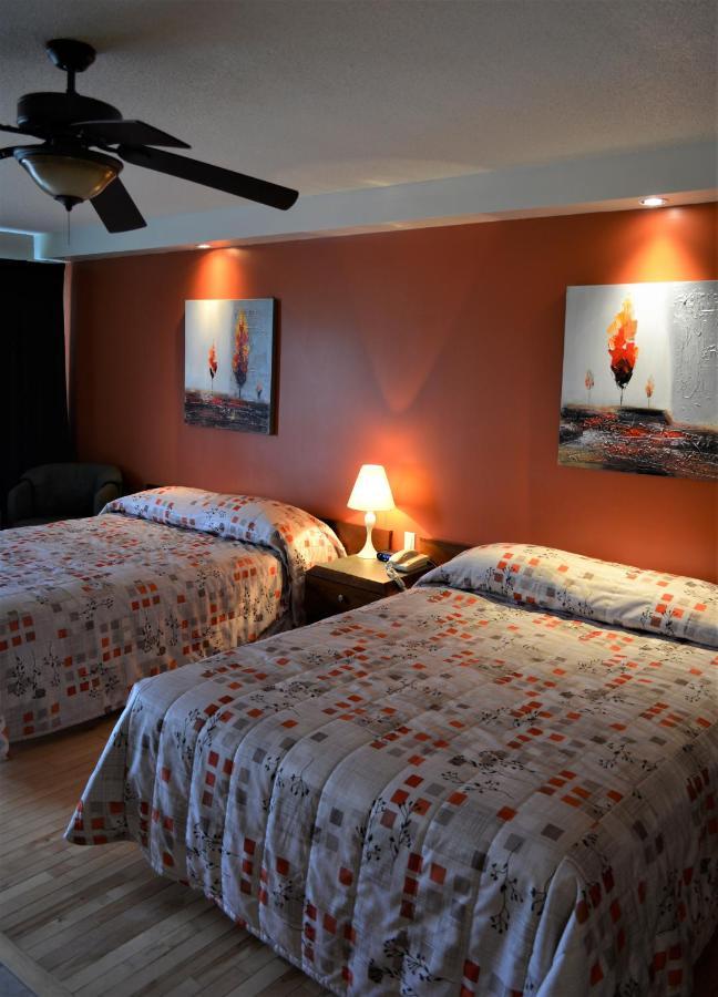 Motel Quatre Saisons Forestville Exterior foto